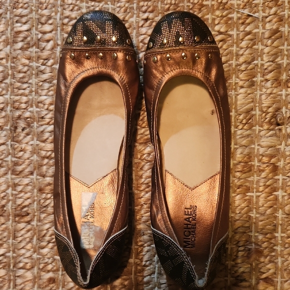 Michael Kors Brown and Black Leather Flats with Studded Details - Picture 1 of 7